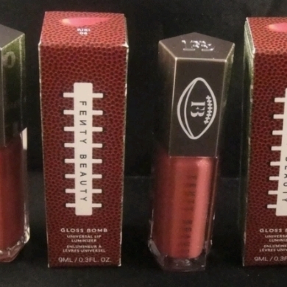 Fenty Beauty Game Day Showstopp’r Gloss Bomb Universal Lip Luminizer Ltd NIB